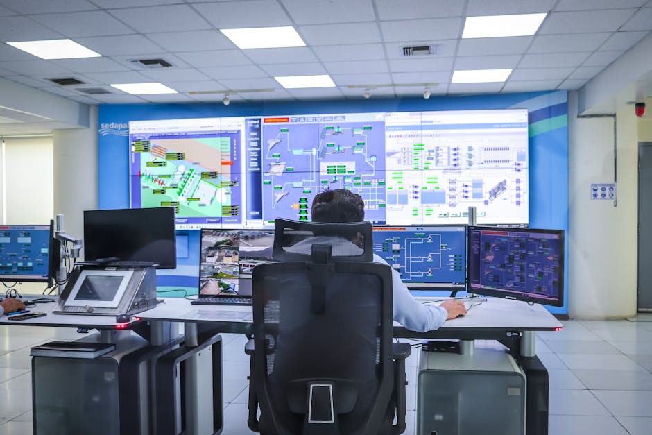 Energiaközpont monitorfalon napelemes és akkumulátoros rendszerek felügyeletével